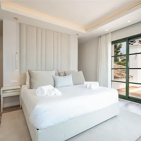 Shakira, Sierra Blanca,