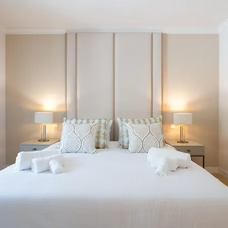 Villa Shakira, Sierra Blanca, Marbella