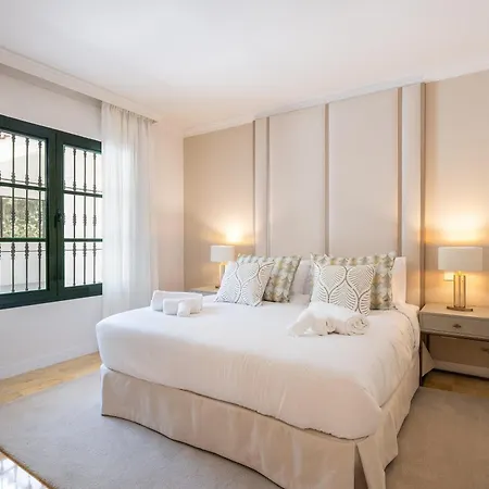 Villa Shakira, Sierra Blanca, Marbella