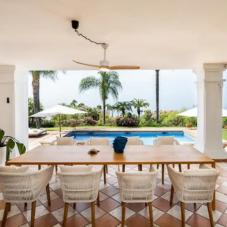 Shakira, Sierra Blanca, 마르베야