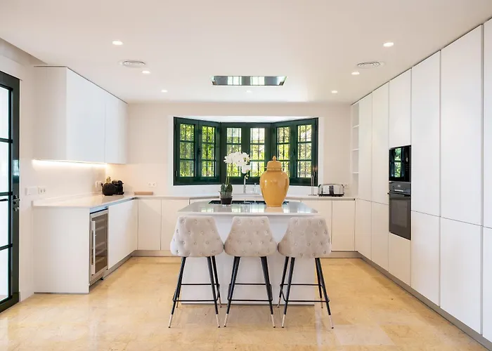 Shakira, Sierra Blanca, ヴィラ