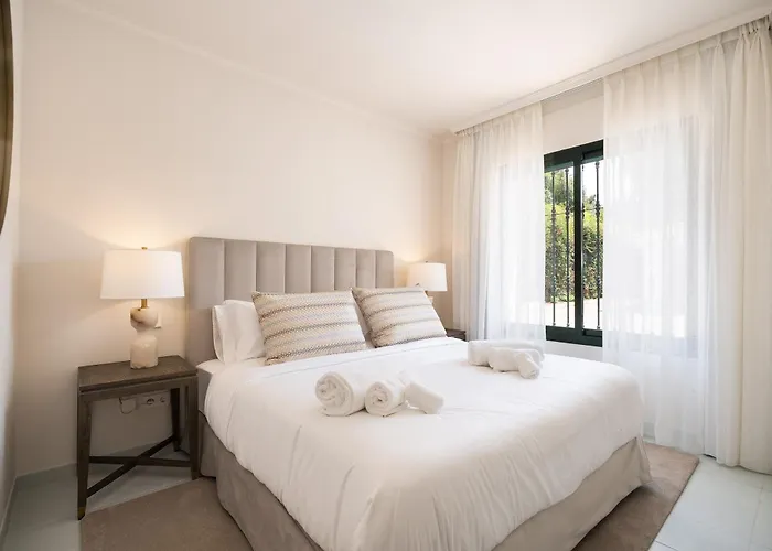 Villa Shakira, Sierra Blanca,