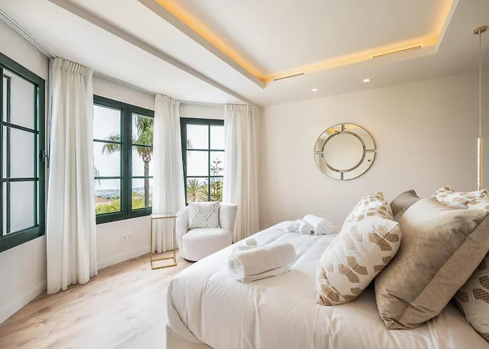 Villa Shakira, Sierra Blanca, Marbella