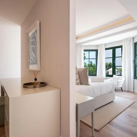 וילה Shakira, Sierra Blanca, *